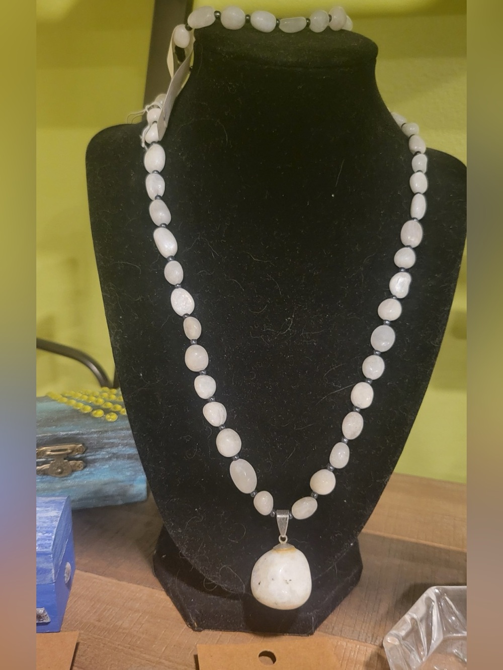 White Beaded Pendant Necklace - Unbranded
